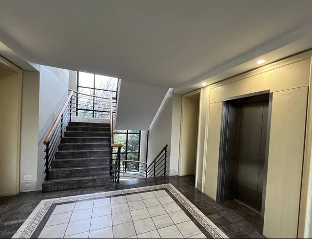 305M² OFFICE TO LET IN MOWBRAY